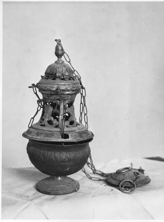 turibolo - a vaso fiammeggiante, opera isolata - ambito laziale (sec. XIX)