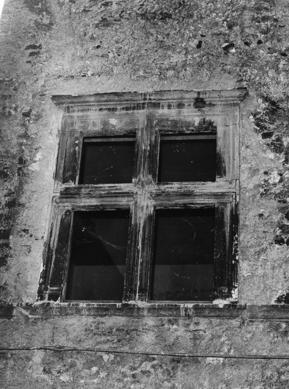 finestra, serie - ambito laziale (sec. XV)