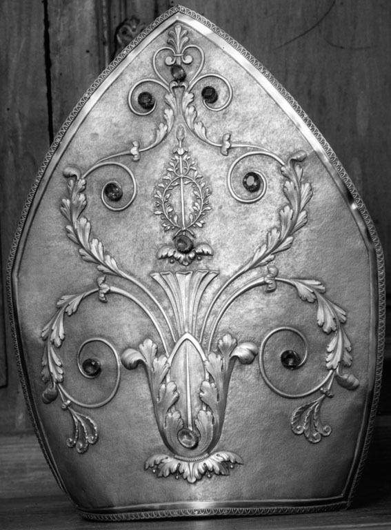 tiara - ambito laziale (primo quarto sec. XX)