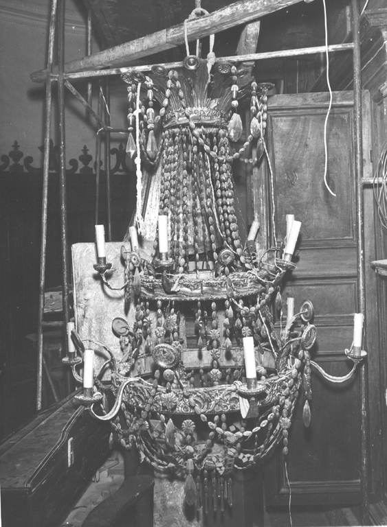 lampadario - a bracci - ambito laziale (sec. XIX)