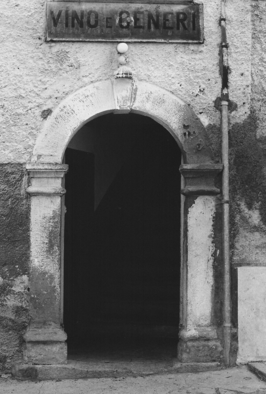 portale - ambito laziale (sec. XIX)