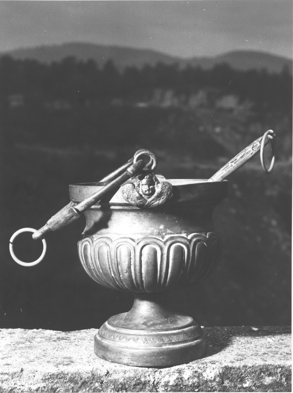 secchiello per l'acqua benedetta - ambito laziale (sec. XIX)