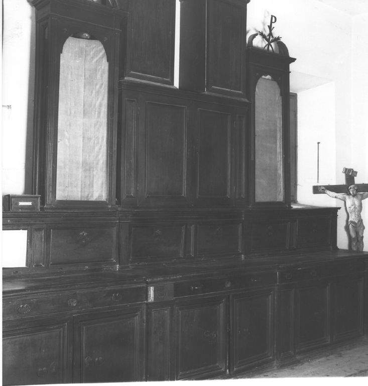 armadio da sacrestia - ambito laziale (sec. XVIII)