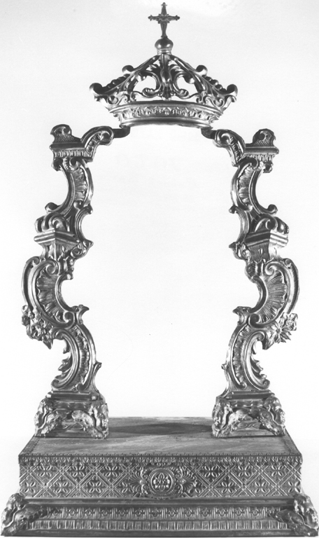 tronetto per esposizione eucaristica - a edicola - ambito romano (seconda metà sec. XIX)