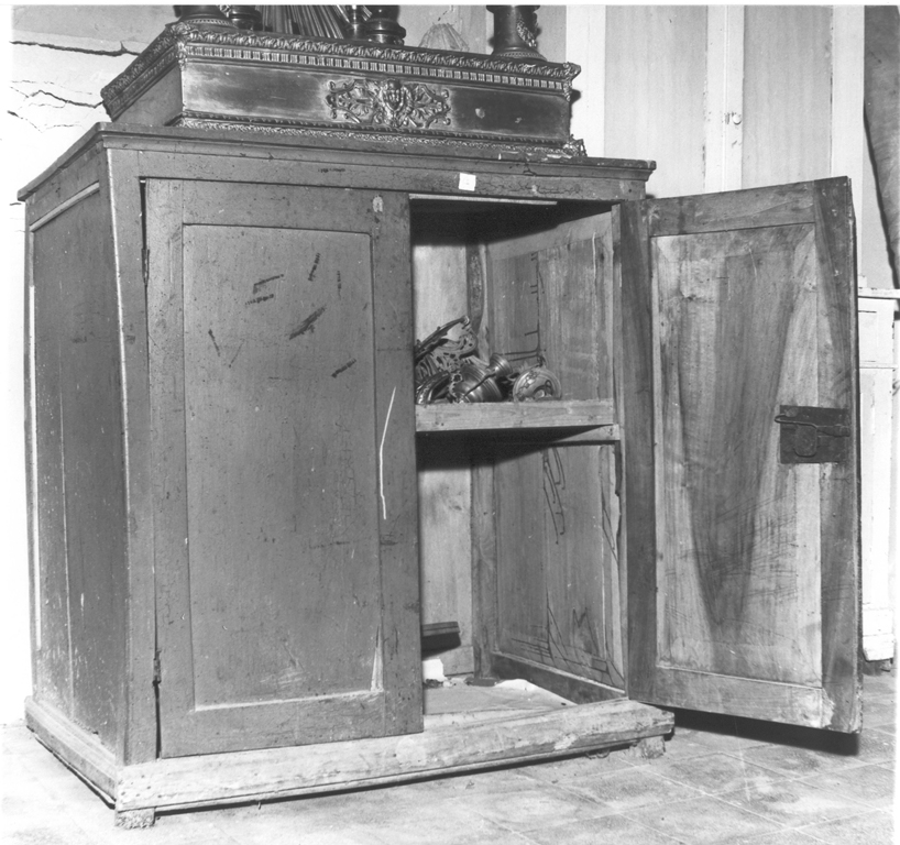 armadietto - ambito laziale (sec. XIX)