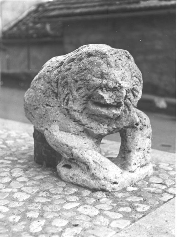 leone (scultura) - ambito laziale (secc. XII/ XIII)