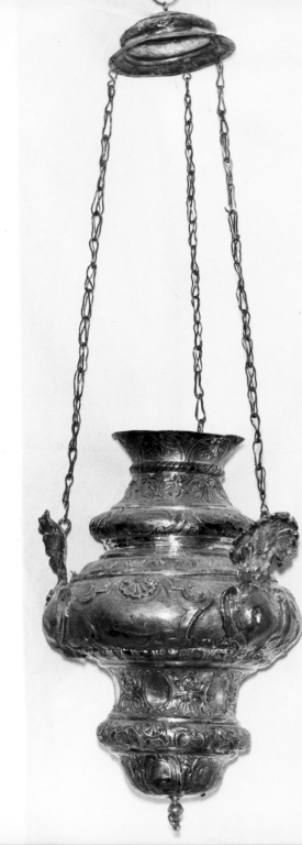 lampada - a vaso - ambito laziale (prima metà sec. XVIII)