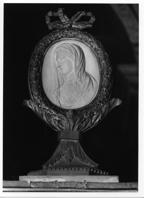 Maria Vergine (rilievo) - ambito romano (prima metà sec. XIX)