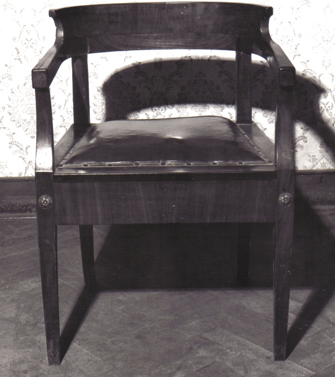 sedia - a braccioli - produzione laziale (prima metà sec. XIX)