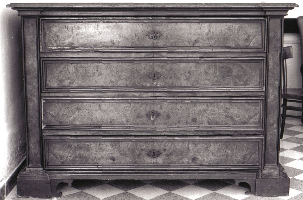 cassettone - ambito laziale (sec. XIX)