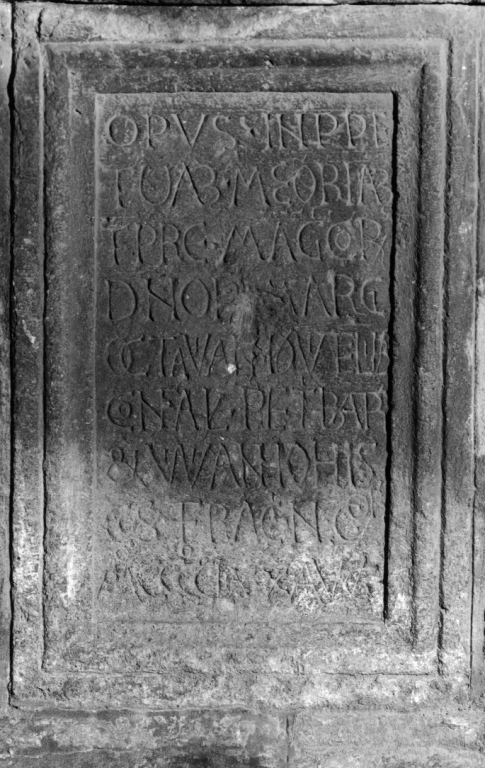 lapide, elemento d'insieme - ambito viterbese (sec. XV)