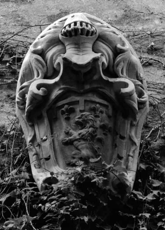 stemma gentilizio della famiglia Falzacappa (rilievo) - ambito viterbese (prima metà sec. XVI)