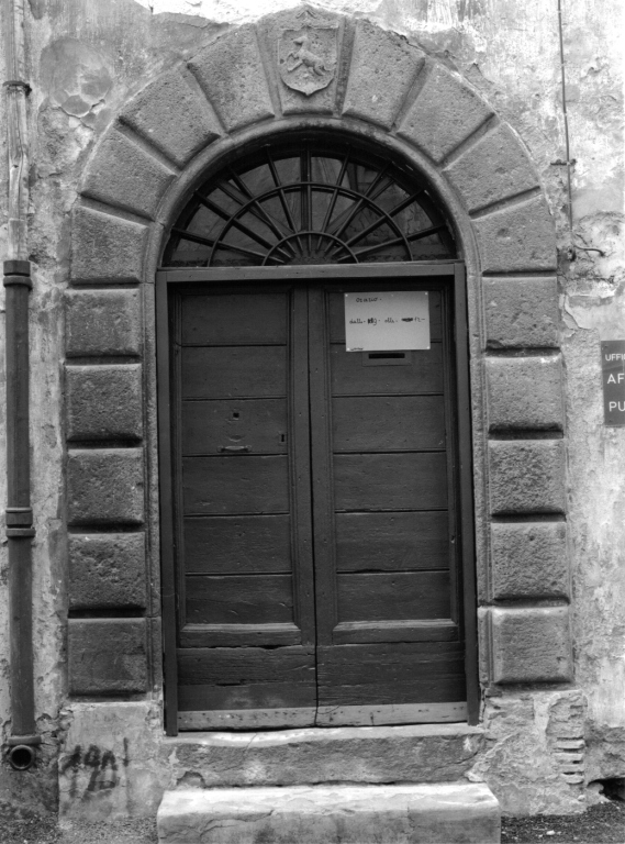 mostra di portale - ambito viterbese (secc. XV/ XVI)