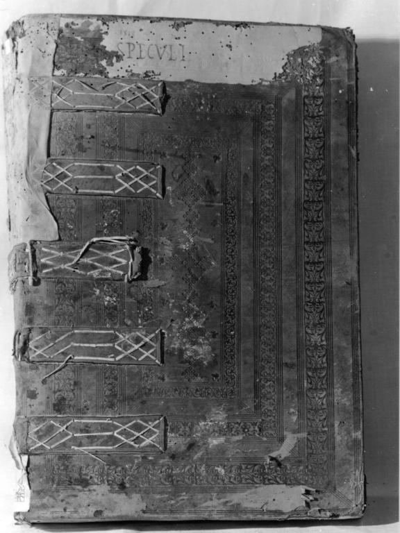 coperta di libro - manifattura viterbese (sec. XVI)