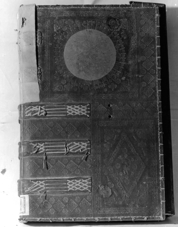 coperta di libro - manifattura viterbese (sec. XVI)