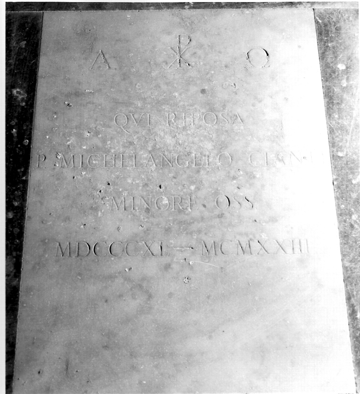 lastra tombale - ambito laziale (sec. XX)