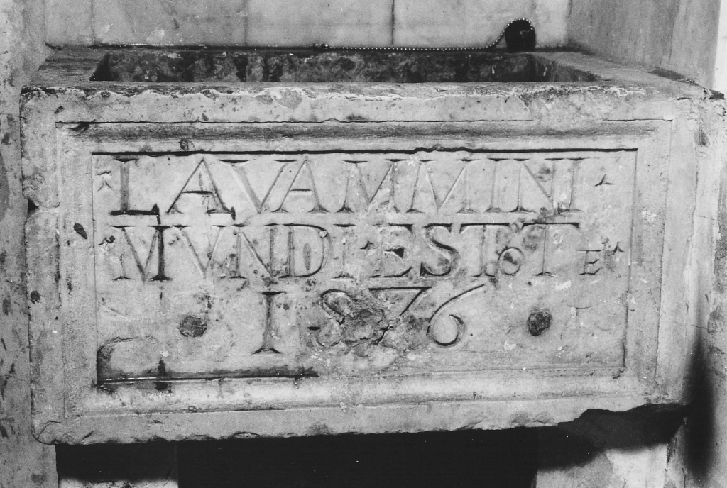 lavabo - ambito laziale (sec. XVI)