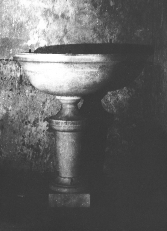 fonte battesimale - ambito Italia centrale (sec. XIX)