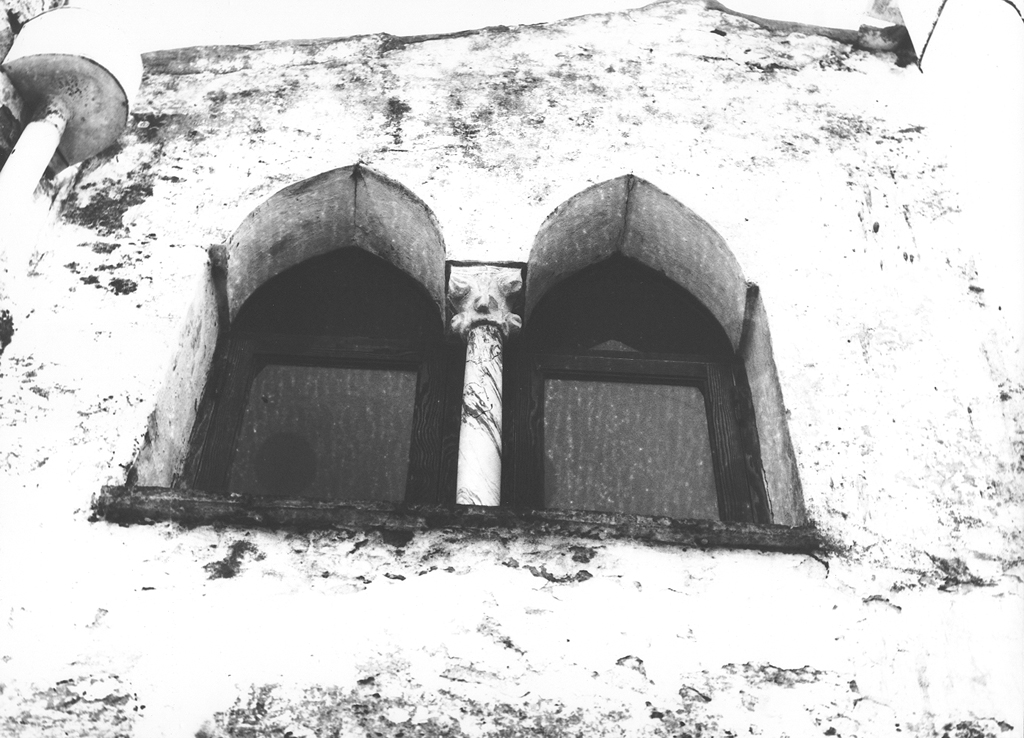 bifora - ambito laziale (sec. XIV)