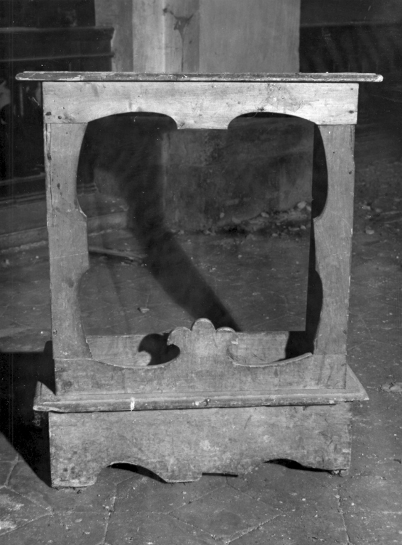 inginocchiatoio - ambito laziale (sec. XVIII)