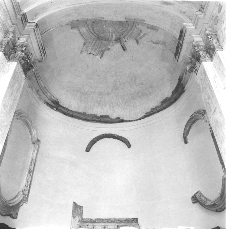 decorazione plastica, frammento - ambito laziale (prima metà sec. XVIII)