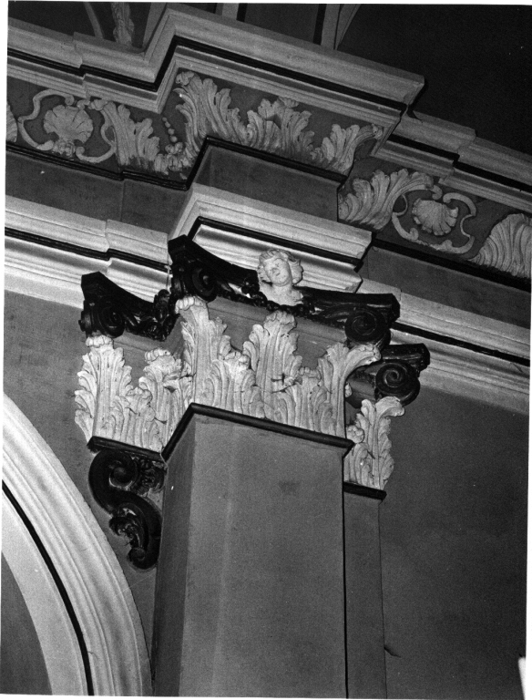 capitello di parasta, serie - ambito laziale (sec. XVIII)