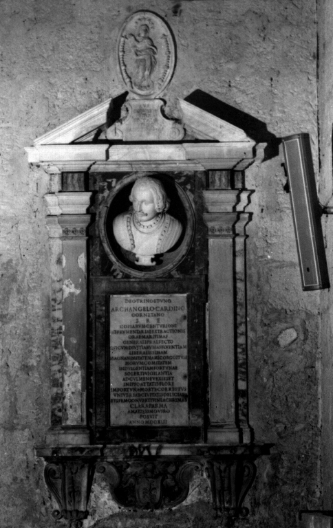 monumento funebre - a edicola di Algardi Alessandro (scuola), Giorgetti Antonio (attribuito) (sec. XVII)