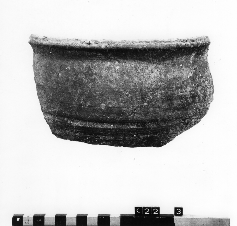olla, frammento - manifattura viterbese (secc. VII/ IX)