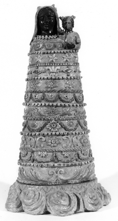 Madonna nera con Bambino (scultura) di Ramstet Giovanni (sec. XIX)