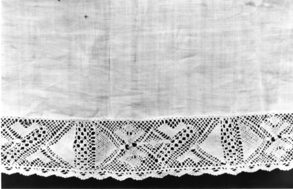 tovaglietta - manifattura abruzzese (sec. XVIII)