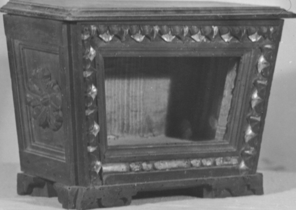 reliquiario a teca - a urna - ambito laziale (sec. XVIII)