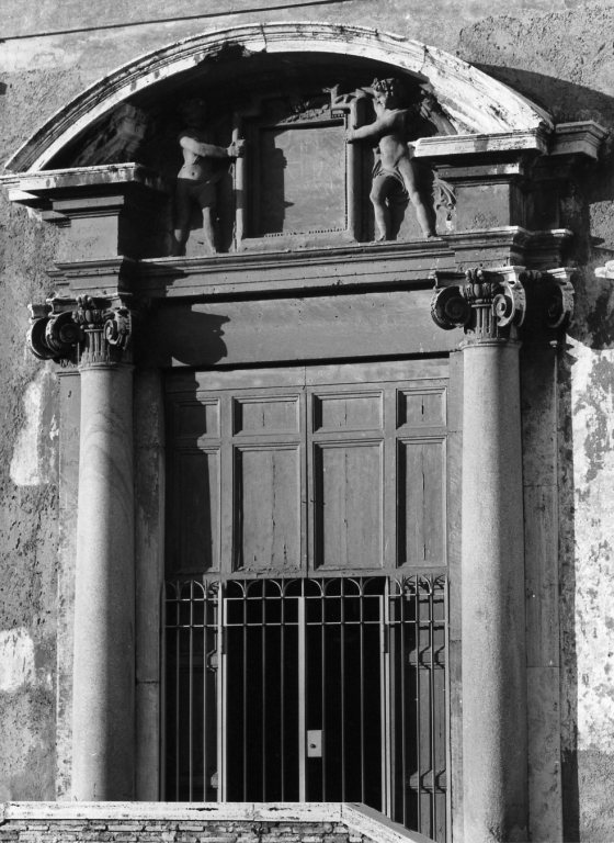 portale di Lombardi Carlo (sec. XVII)