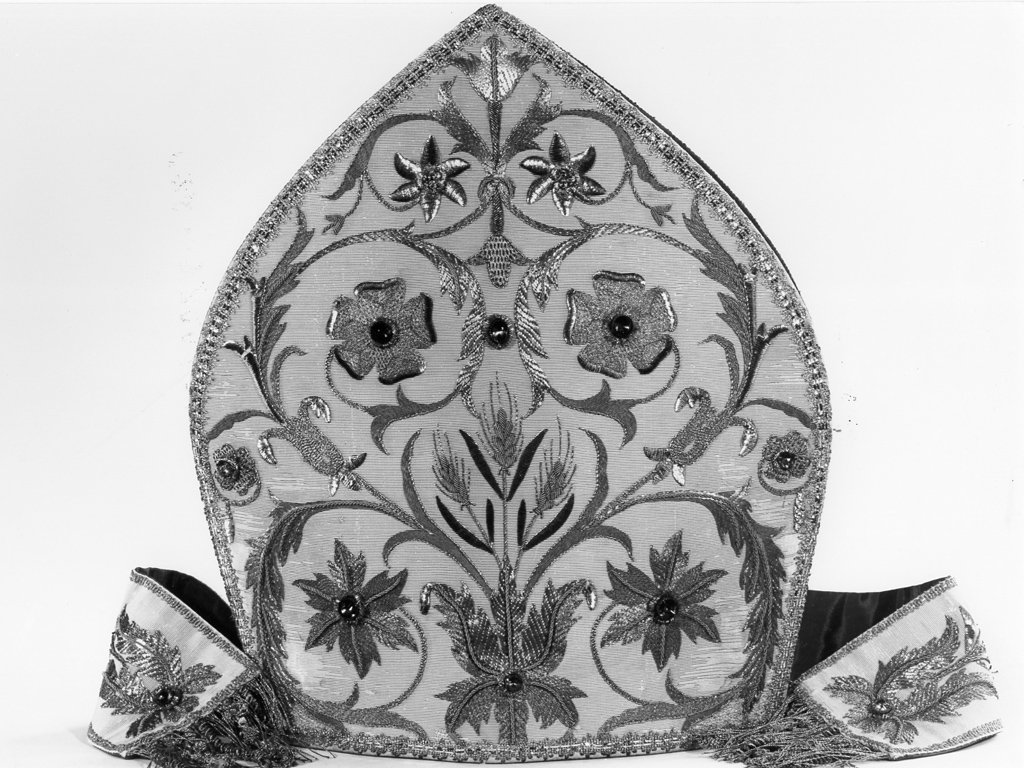 mitria - manifattura laziale (inizio sec. XX)