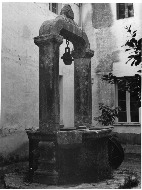 pozzo - ambito laziale (sec. XVIII)