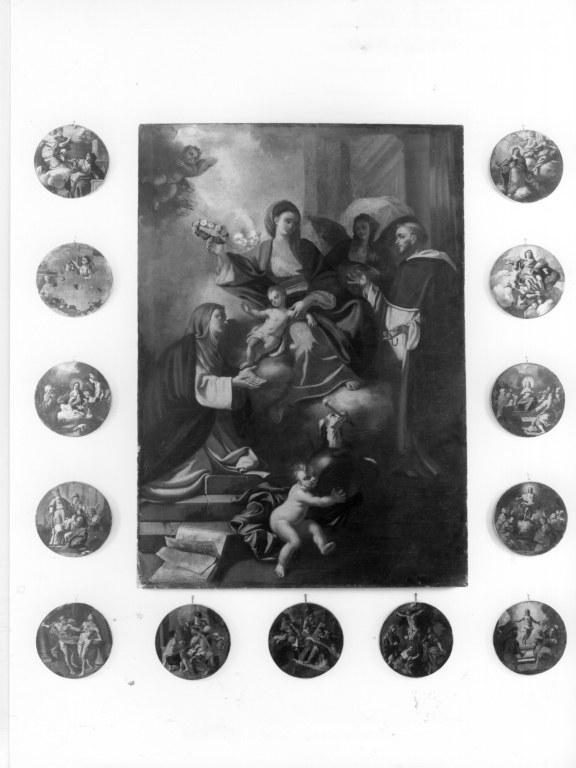 Madonna del Rosario con San Domenico e Santa Caterina da Siena; storie della Passione di Cristo (dipinto) di Sarnelli Antonio (seconda metà sec. XVIII)
