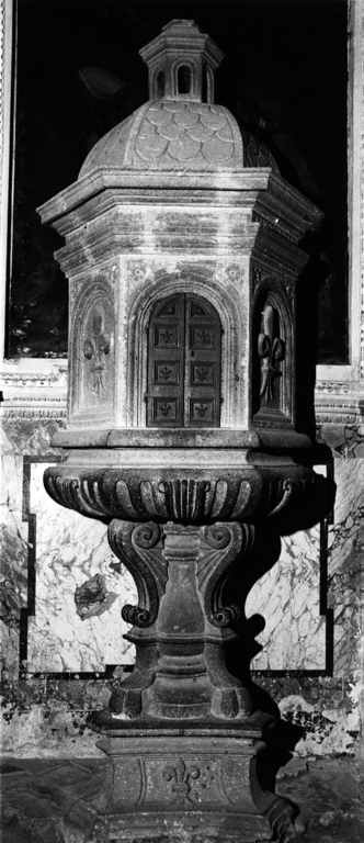 fonte battesimale - ambito viterbese (sec. XVI)