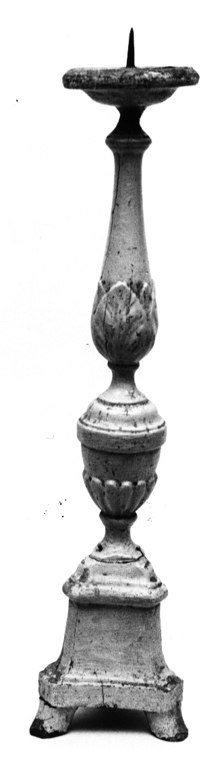 candeliere d'altare, coppia - ambito laziale (sec. XIX)