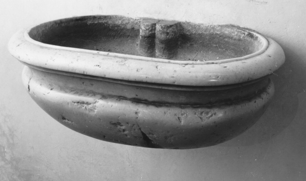 acquasantiera pensile - ambito laziale (fine sec. XVII)