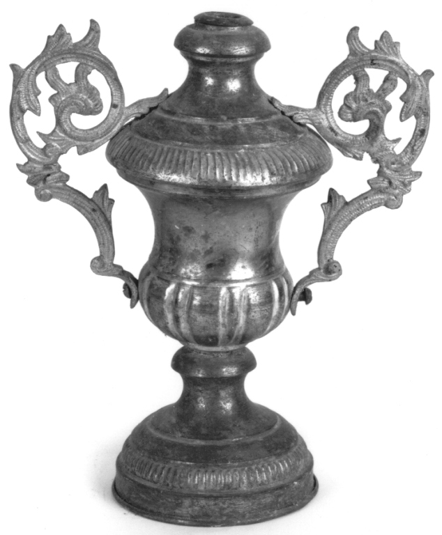 vaso d'altare con composizione floreale - ambito laziale (secondo quarto sec. XIX)
