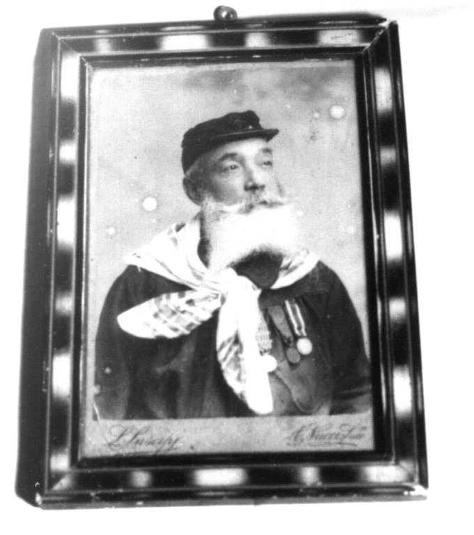 Soldato Garibaldino-Ritratto (positivo) di Anonimo - ambito italiano (seconda metà XIX)