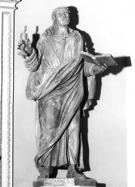 San Giovanni Evangelista (scultura) di Bulgarini Giovanni (sec. XVIII)