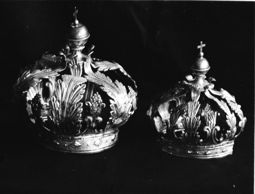 corona, coppia - ambito laziale (sec. XIX)