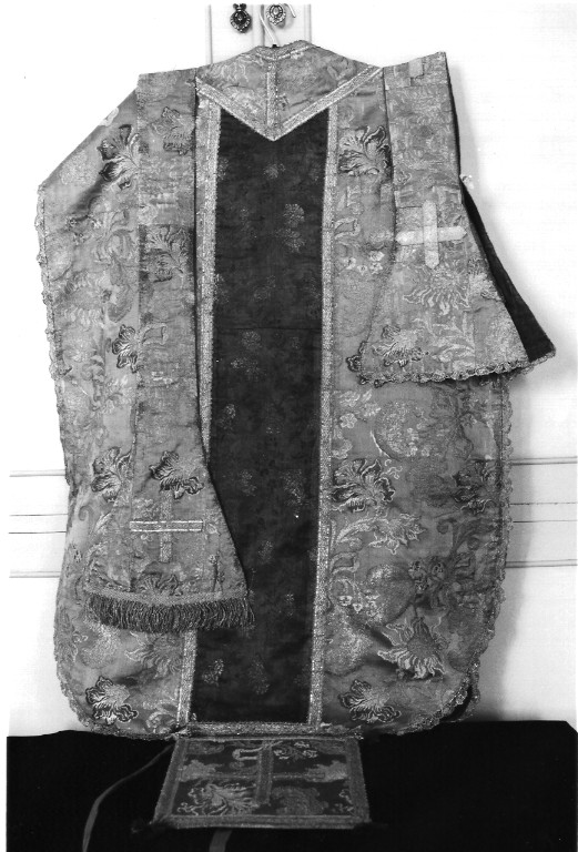 paramento liturgico - ambito laziale (sec. XVIII)