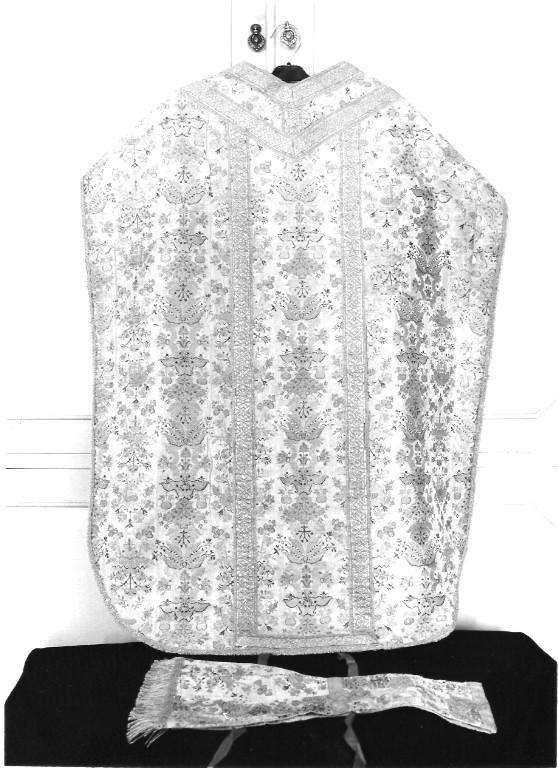 paramento liturgico - ambito laziale (fine/inizio secc. XVI/ XVII)