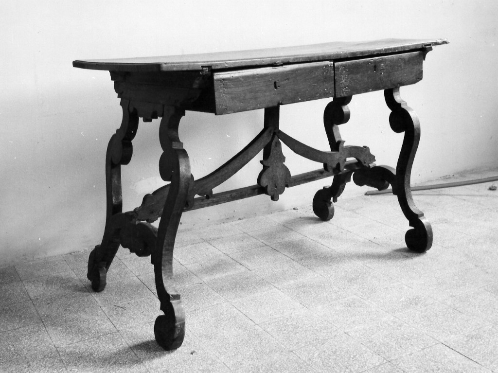 tavolo - ambito laziale (metà sec. XVII)