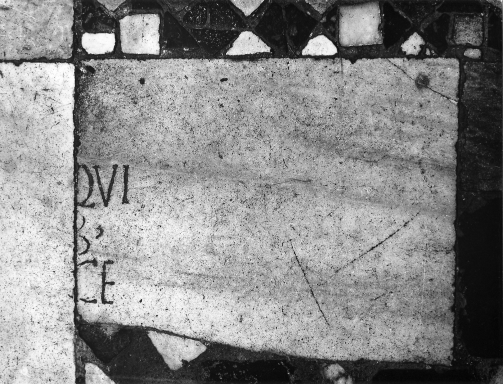 lapide, frammento - ambito laziale (sec. XIII)