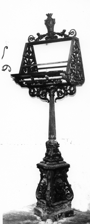 leggio a fusto - ambito laziale (sec. XIX)