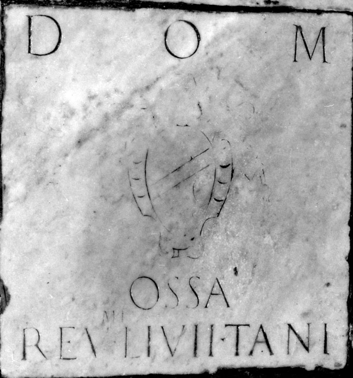 lapide tombale - ambito romano (inizio sec. XVIII)