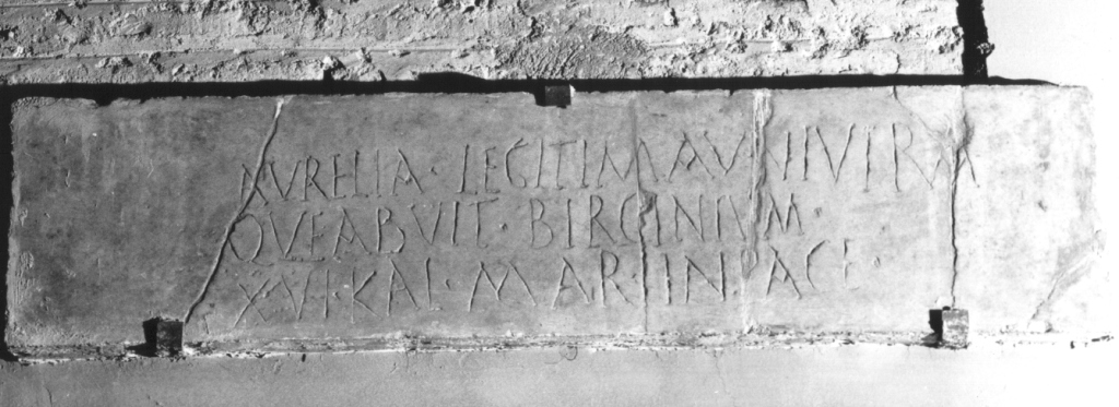 lapide tombale - ambito romano (sec. V)