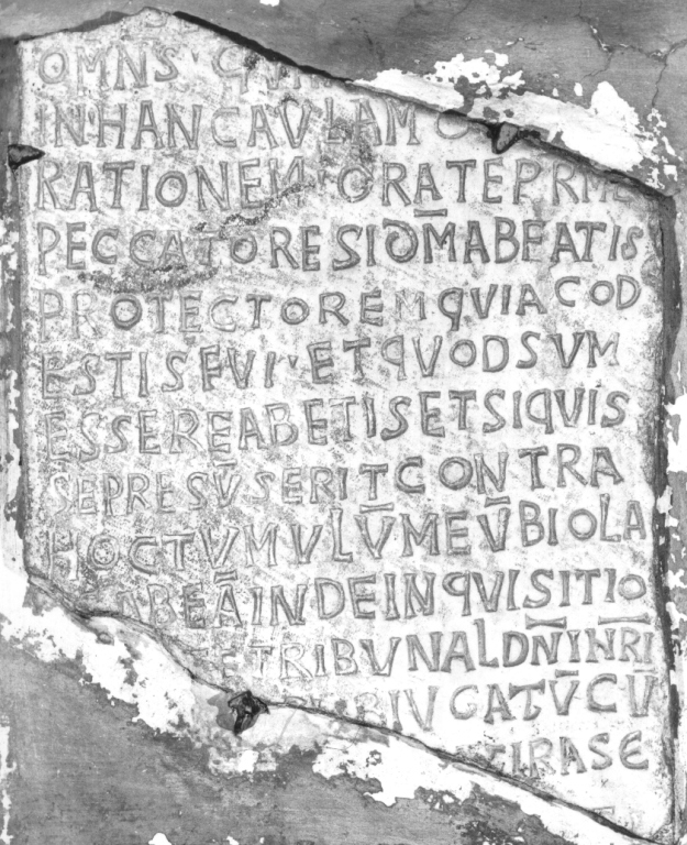 lapide tombale, frammento - ambito romano (sec. V)